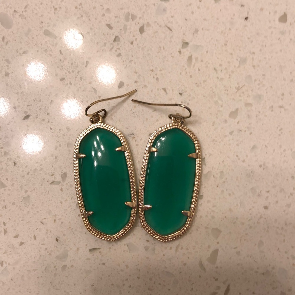Kendra Scott Elle earrings